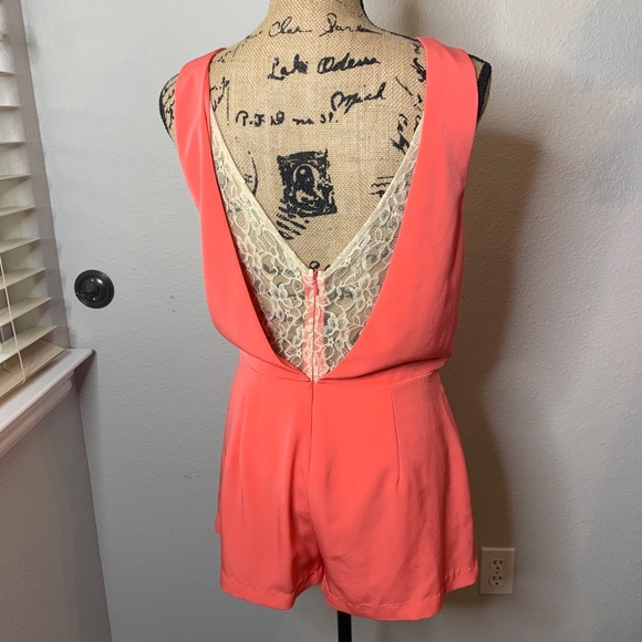 ASTR Lace Back Romper - Picture 5 of 8